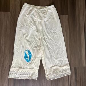 Vintage NEW Petty Panty Sylcraft Petticoat Size Medium 6 Beige USA Made Acetate